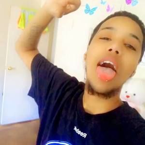 Meet your Posher, Elijah